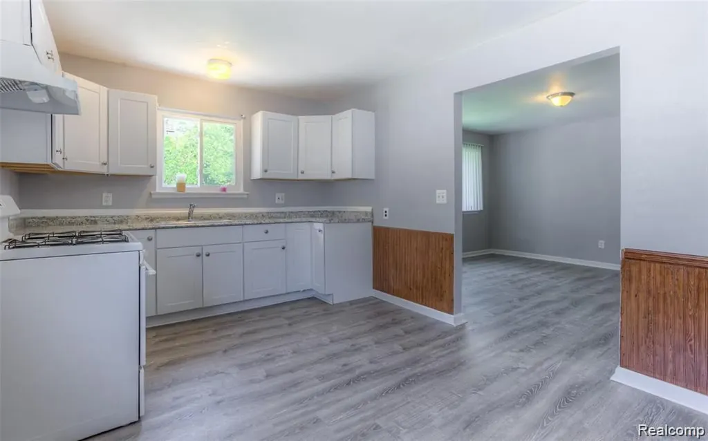 14390 Gage Street Taylor City MI 48180