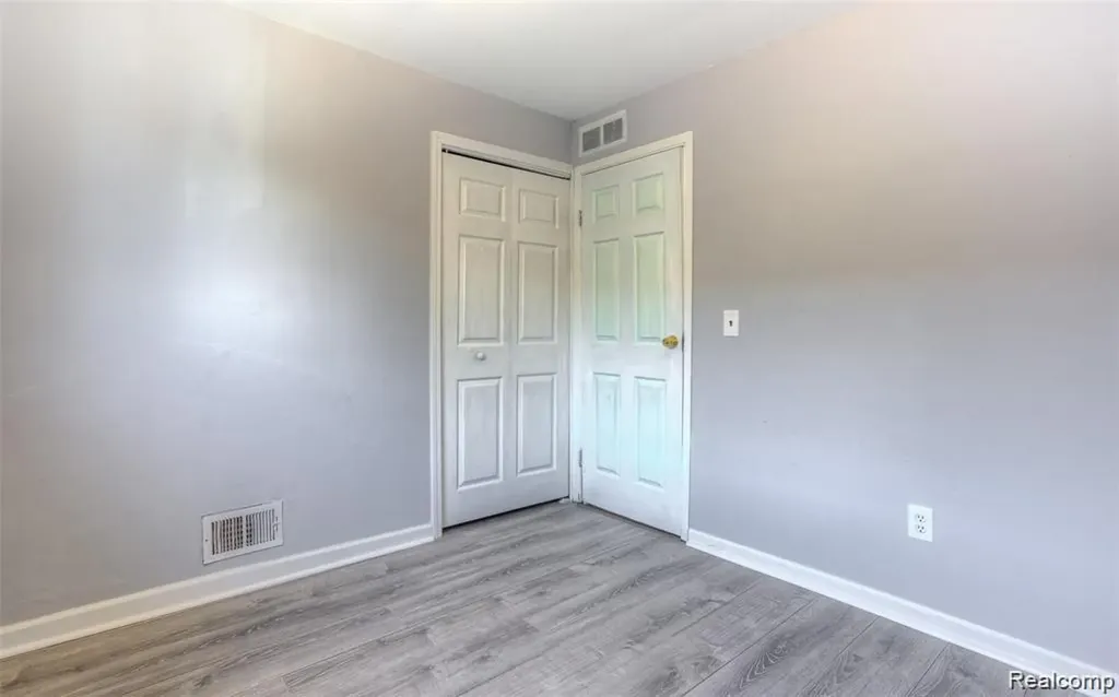 14390 Gage Street Taylor City MI 48180