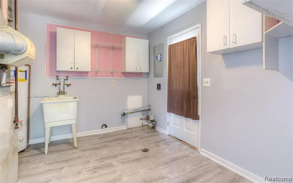 14390 Gage Street Taylor City MI 48180