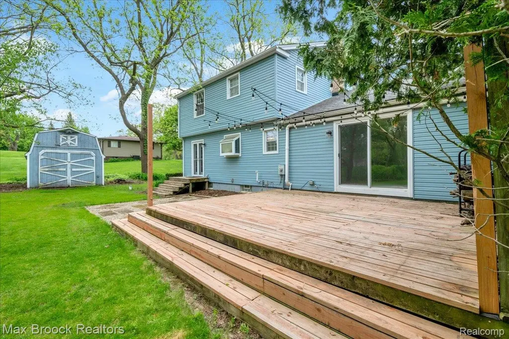 9580 Andersonville Road Independence Charter Township MI 48346