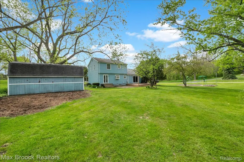 9580 Andersonville Road Independence Charter Township MI 48346