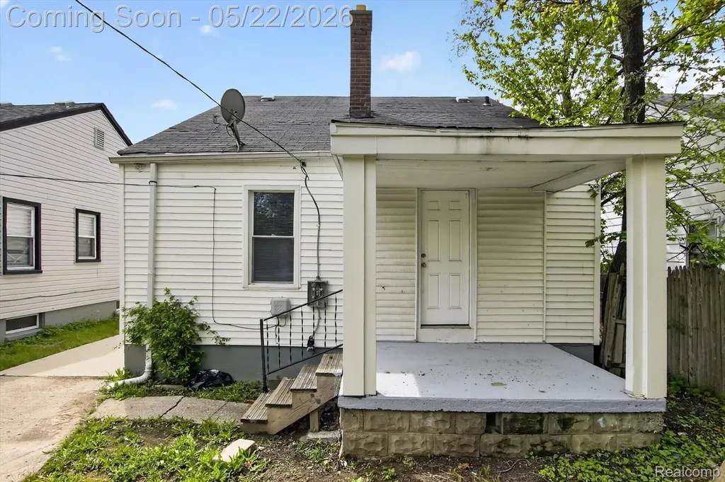 9160 Winthrop Street Detroit City MI 48228