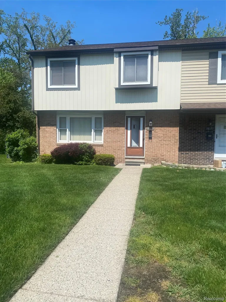 38175 Carolon Boulevard Westland City MI 48185