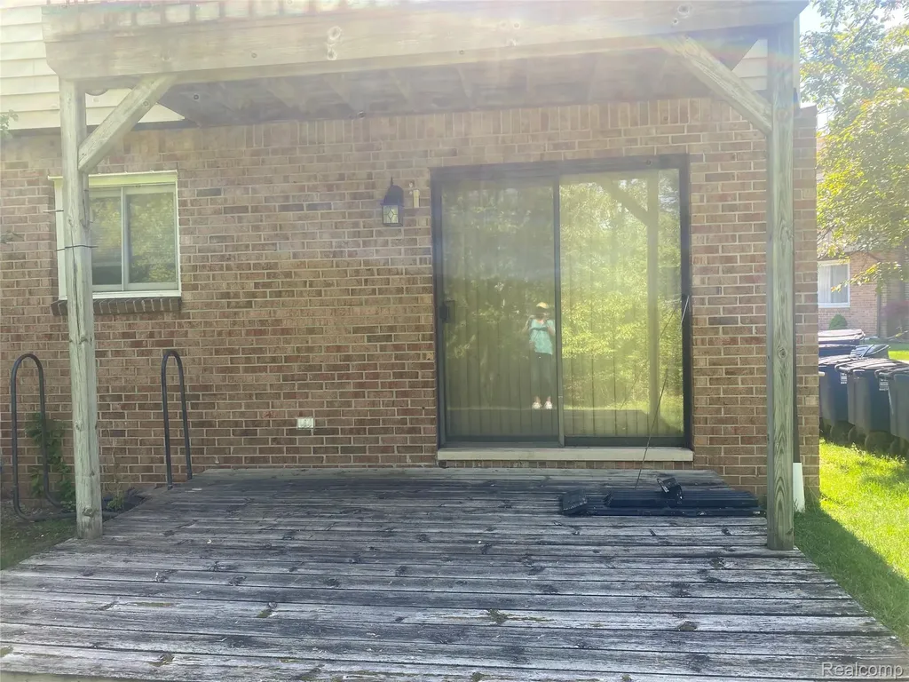 38175 Carolon Boulevard Westland City MI 48185