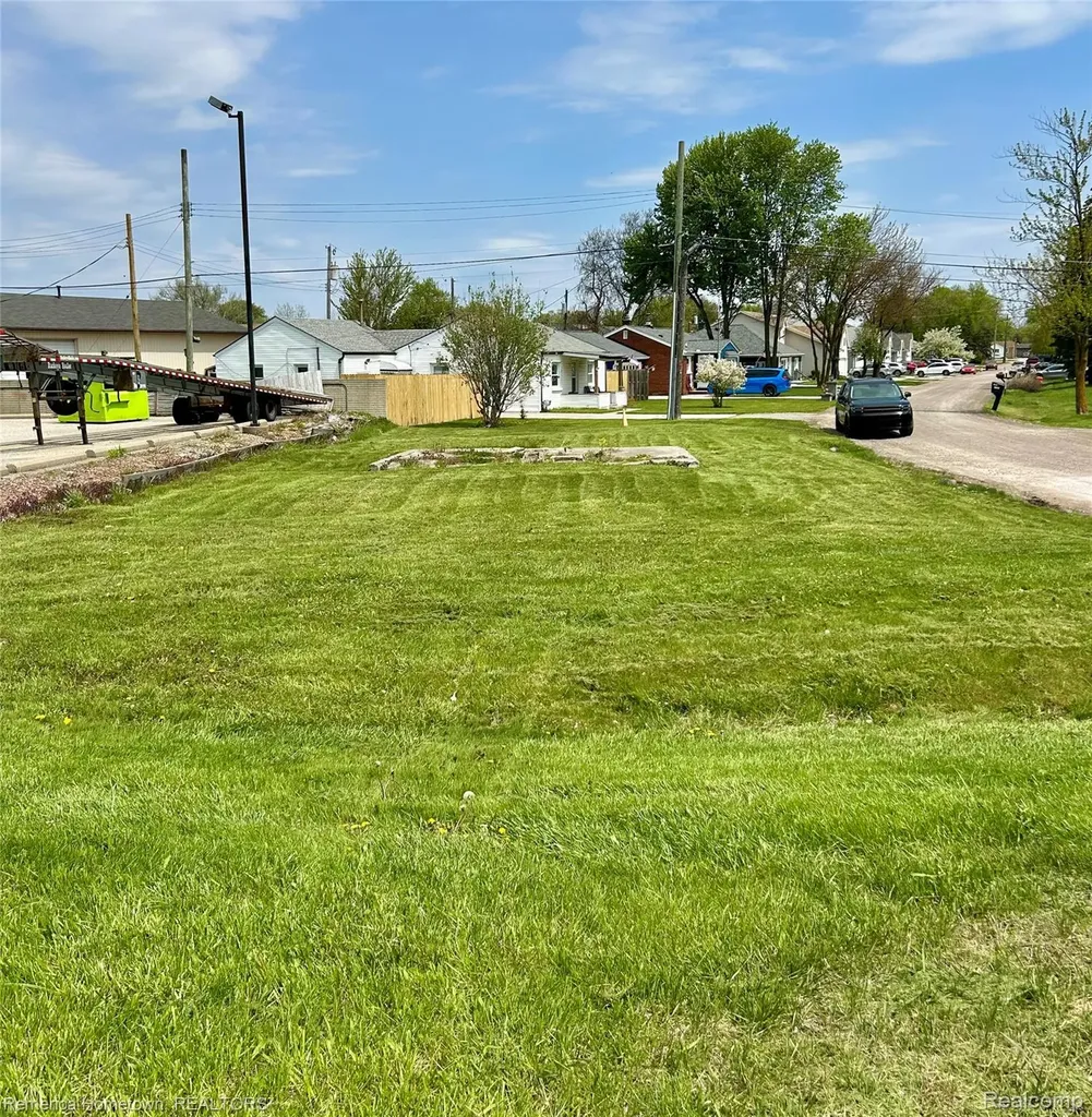 0 Utica Clinton Charter Township MI 48035