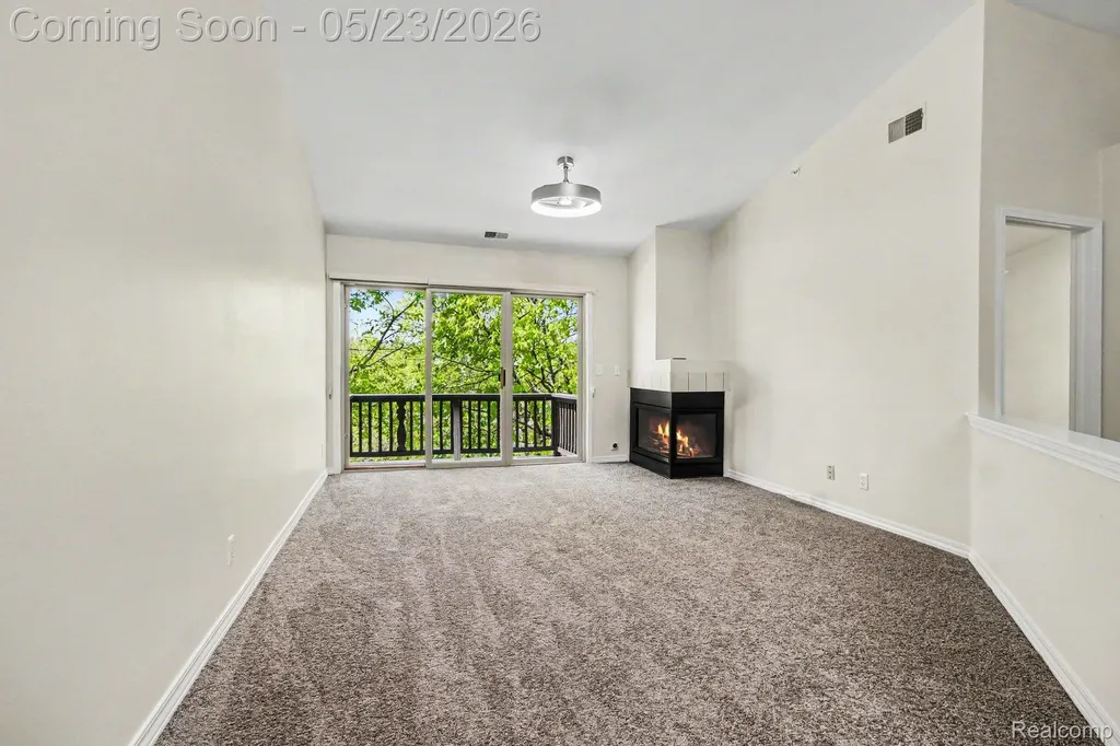 41535 Copper Creek Drive Canton Charter Township MI 48187