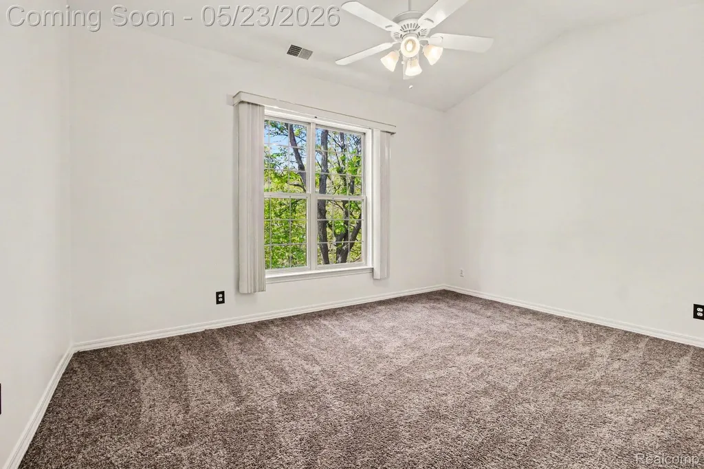 41535 Copper Creek Drive Canton Charter Township MI 48187