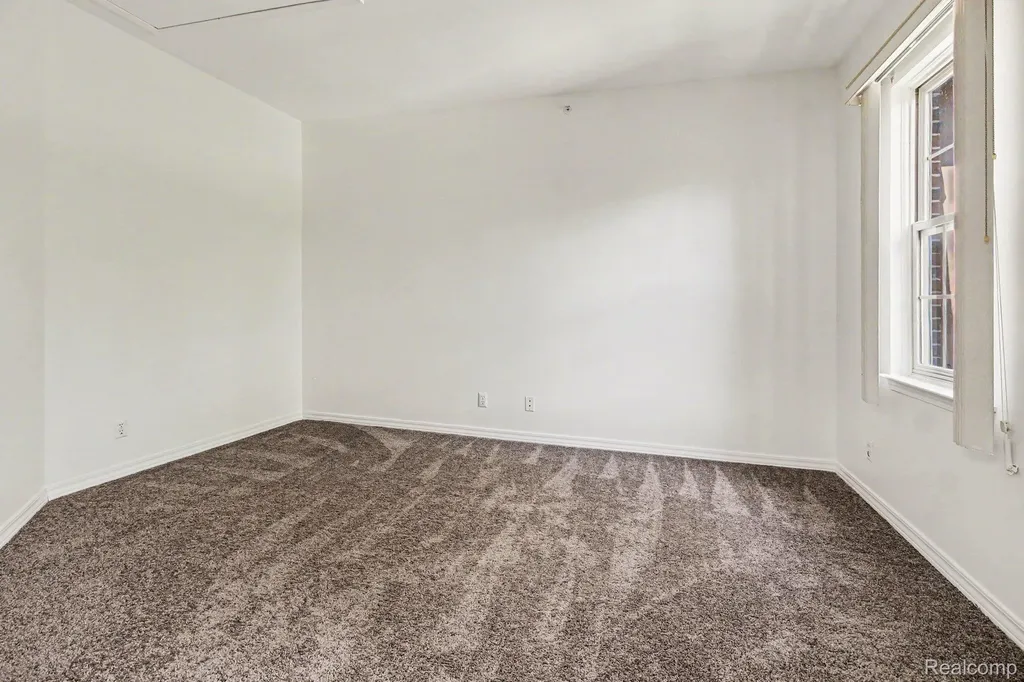41535 Copper Creek Drive Canton Charter Township MI 48187