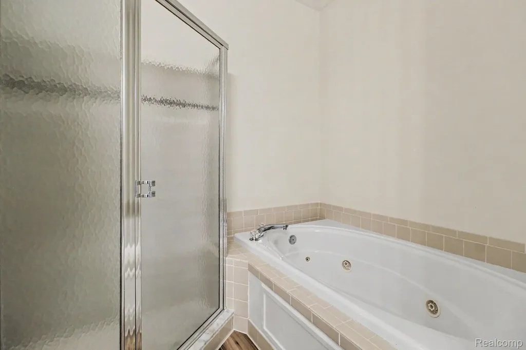 41535 Copper Creek Drive Canton Charter Township MI 48187