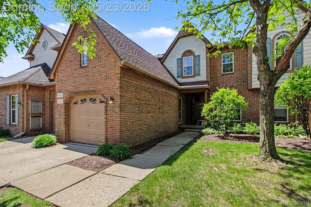 41535 Copper Creek Drive Canton Charter Township MI 48187