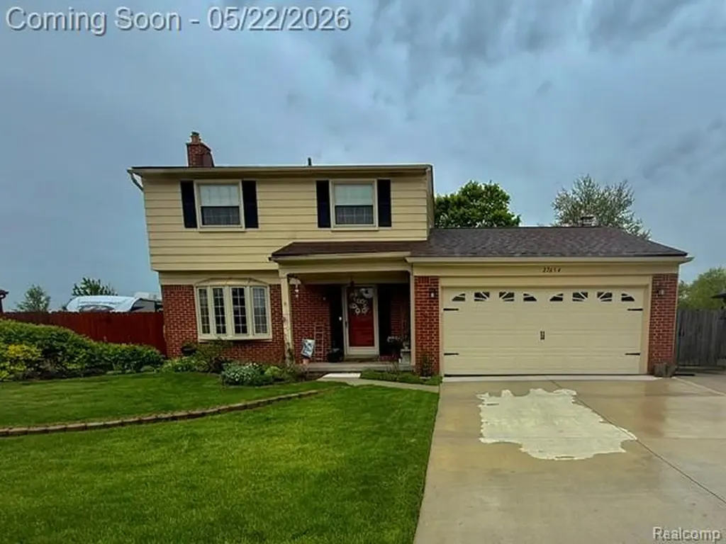 27654 Oakcrest Drive Brownstown Charter Township MI 48183