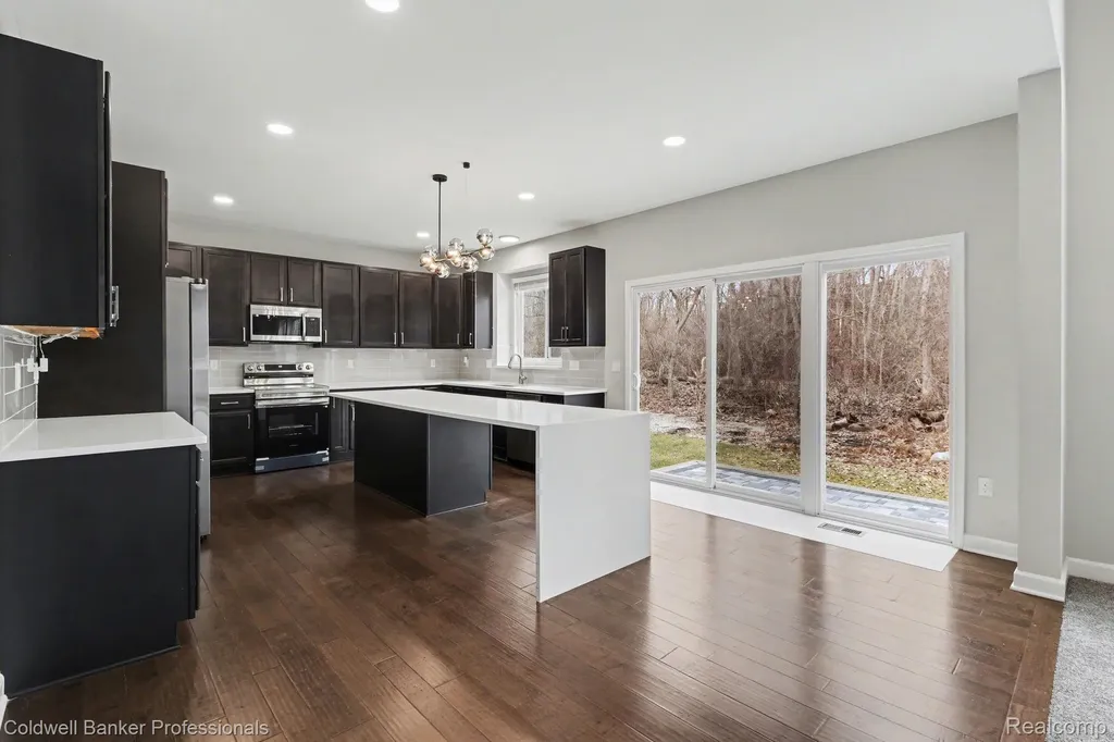 4817 W Stonegate Circle Orion Charter Township MI 48359