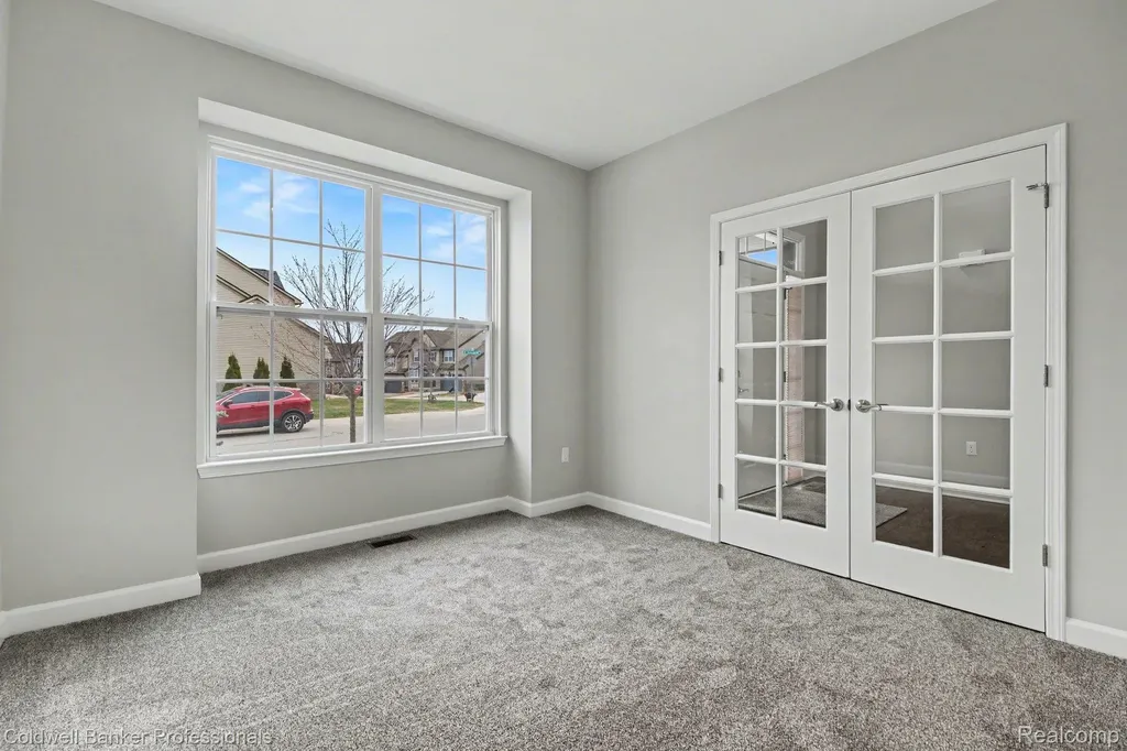 4817 W Stonegate Circle Orion Charter Township MI 48359