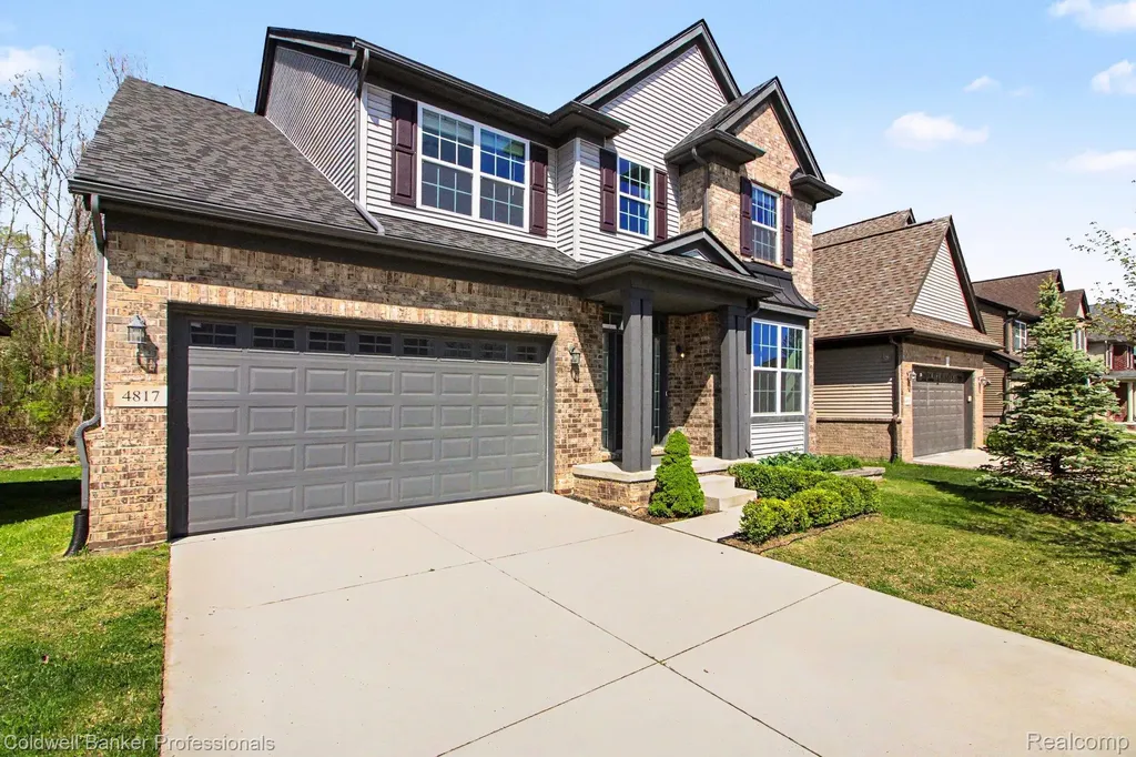 4817 W Stonegate Circle Orion Charter Township MI 48359
