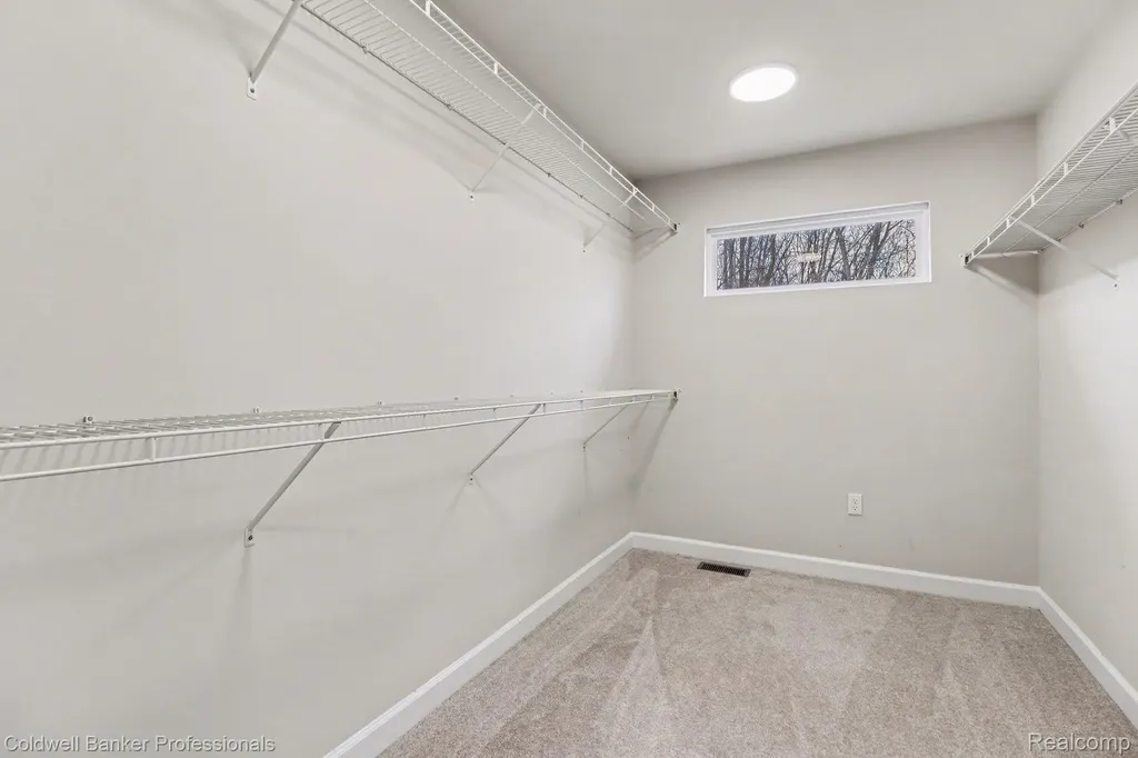4817 W Stonegate Circle Orion Charter Township MI 48359