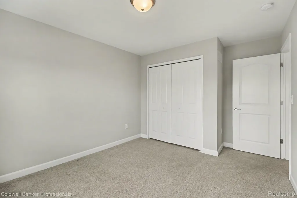 4817 W Stonegate Circle Orion Charter Township MI 48359