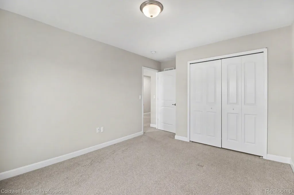 4817 W Stonegate Circle Orion Charter Township MI 48359
