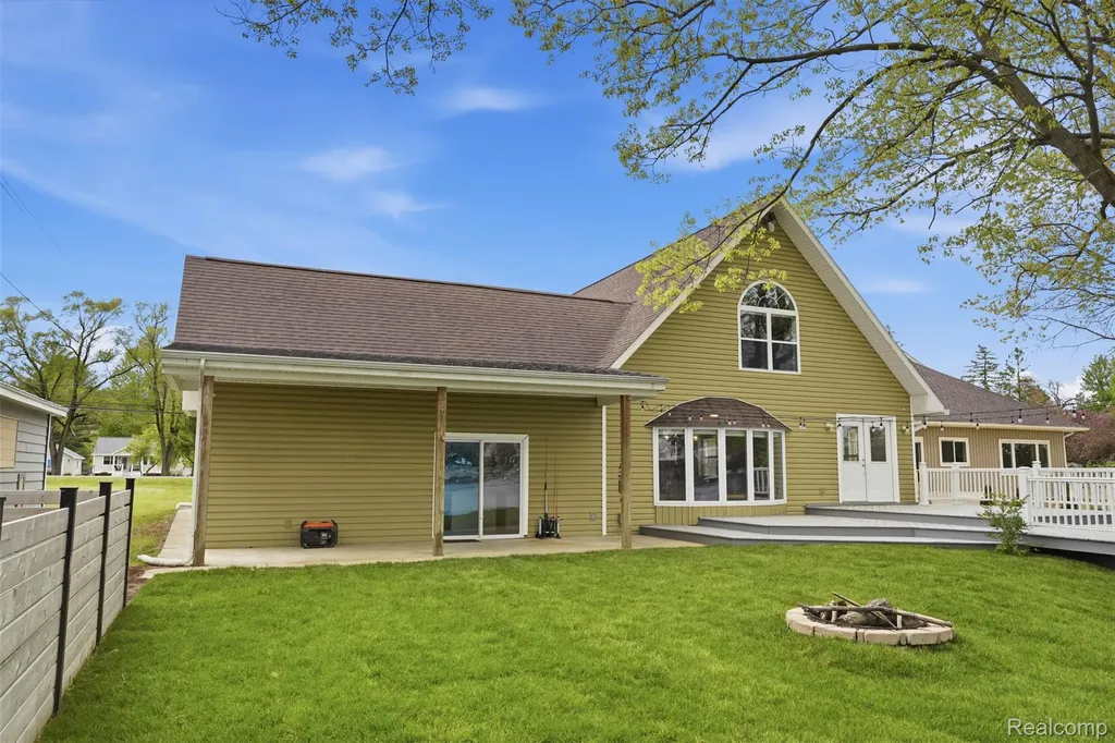 16263 S Seymour Road Argentine Township MI 48451