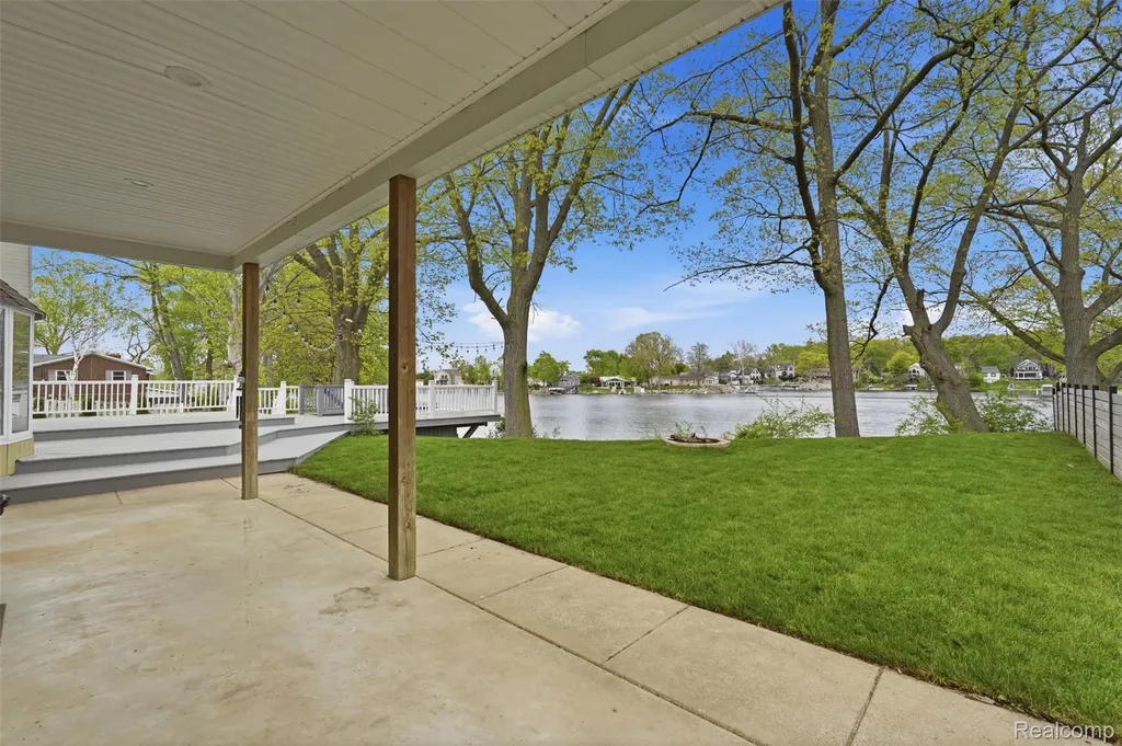 16263 S Seymour Road Argentine Township MI 48451