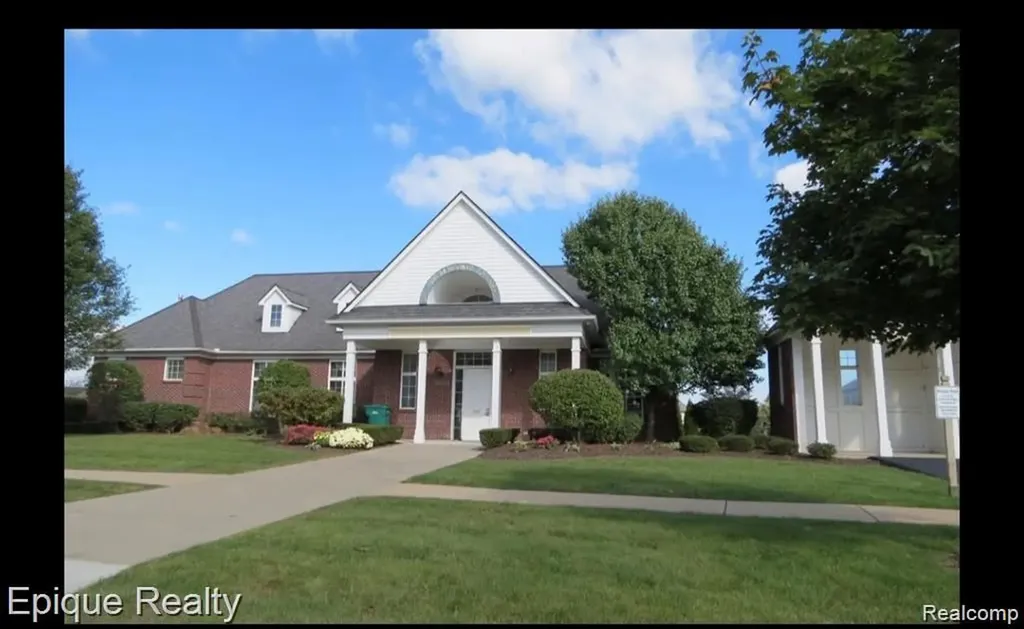 21370 Carlton Drive Macomb Township MI 48044