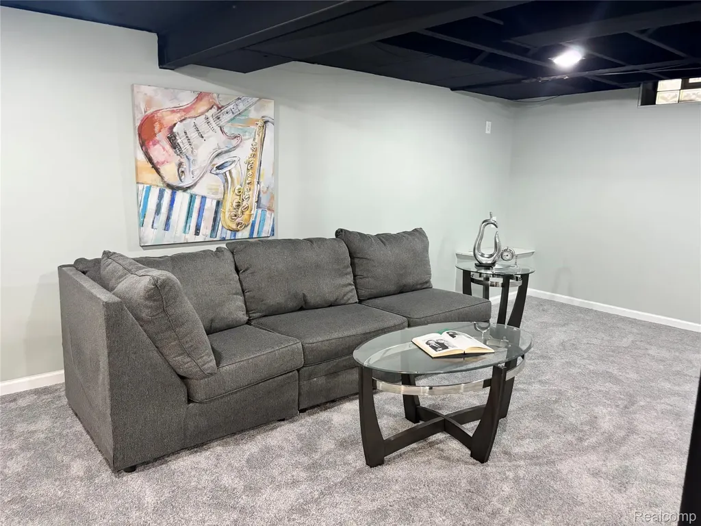 38552 Macintosh Court Clinton Charter Township MI 48036