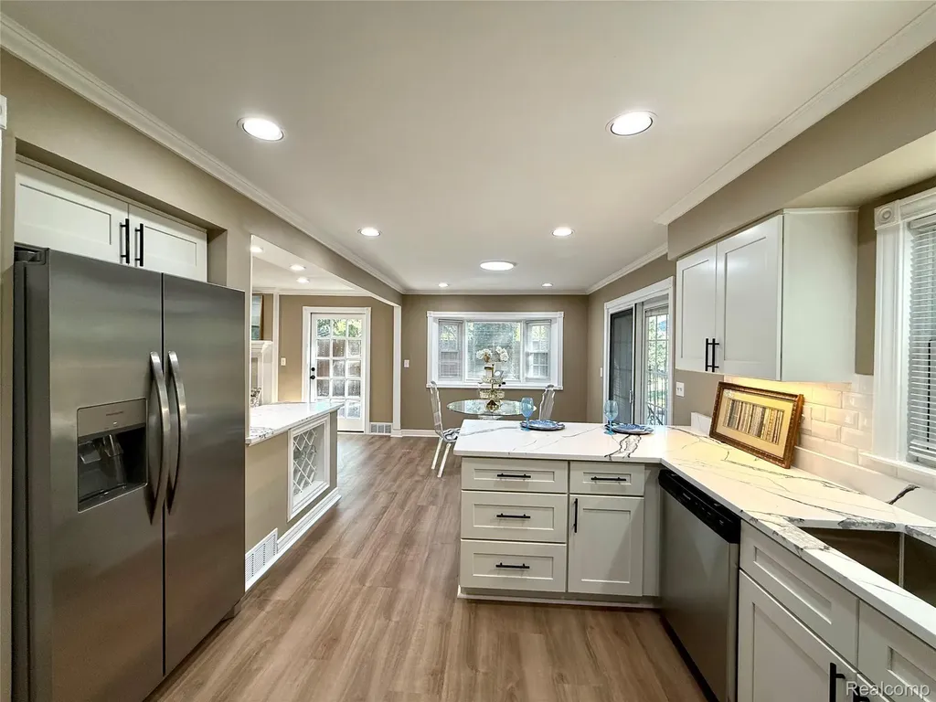 38552 Macintosh Court Clinton Charter Township MI 48036