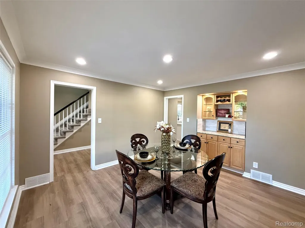 38552 Macintosh Court Clinton Charter Township MI 48036