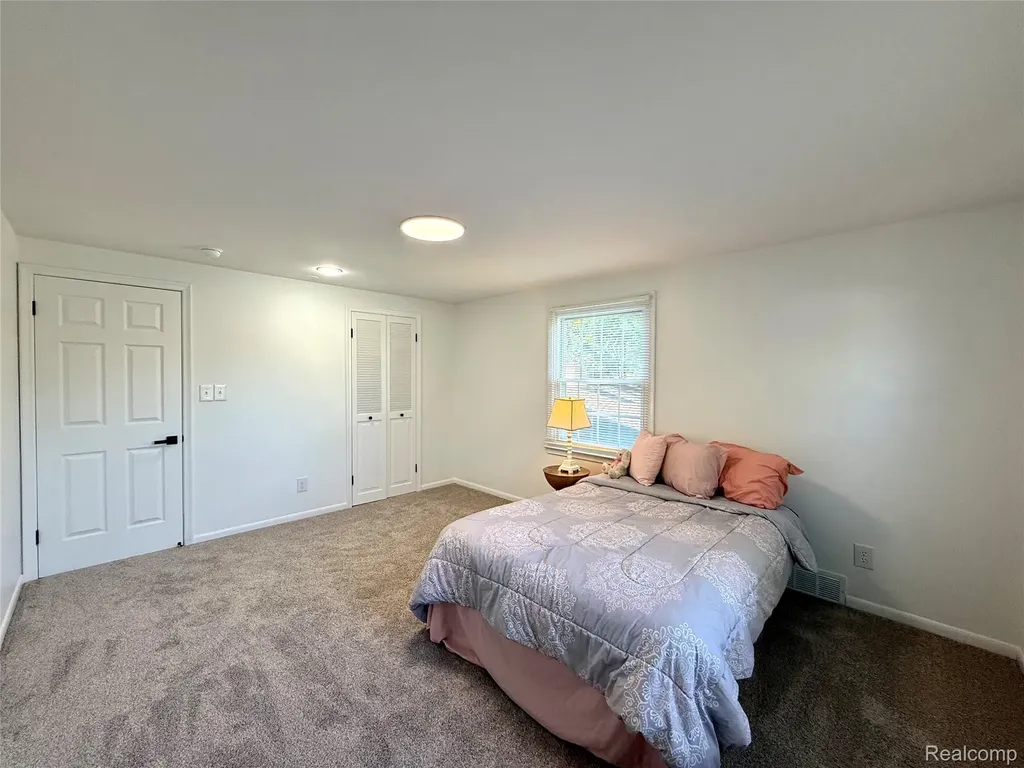 38552 Macintosh Court Clinton Charter Township MI 48036