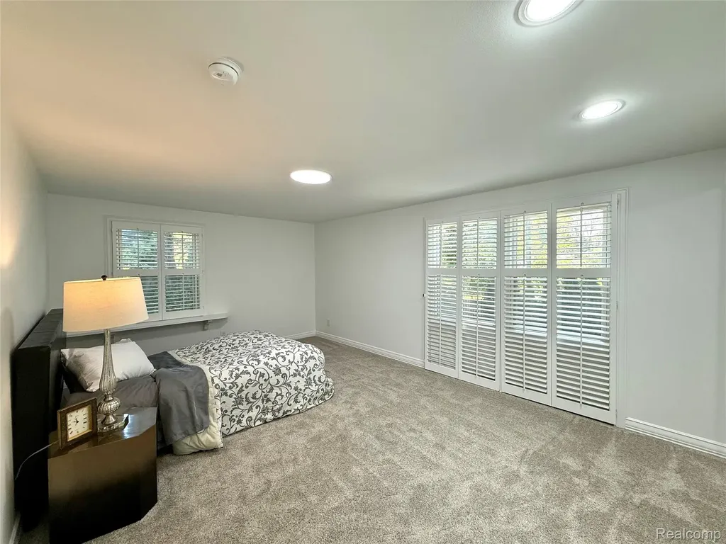 38552 Macintosh Court Clinton Charter Township MI 48036