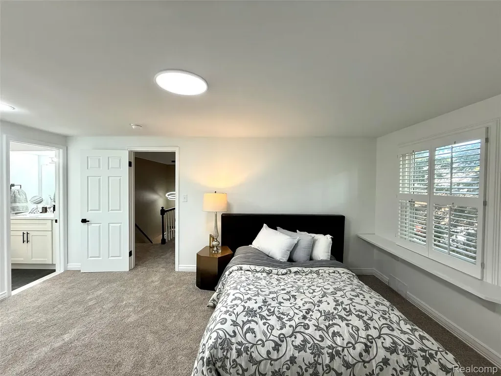 38552 Macintosh Court Clinton Charter Township MI 48036