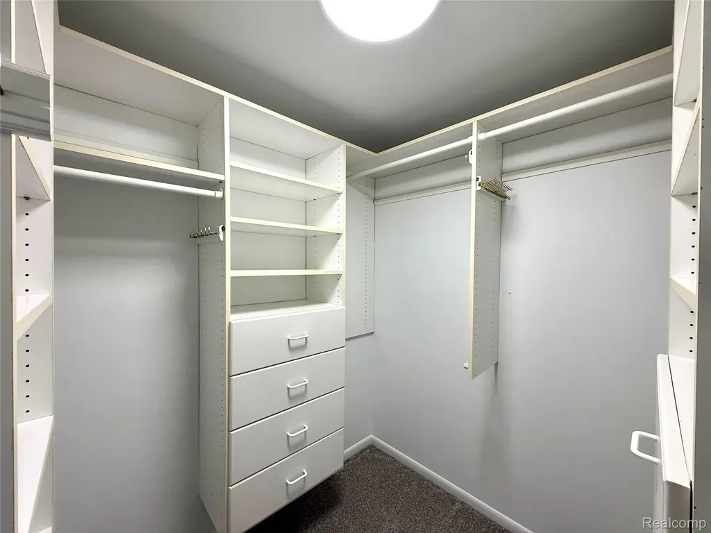 38552 Macintosh Court Clinton Charter Township MI 48036