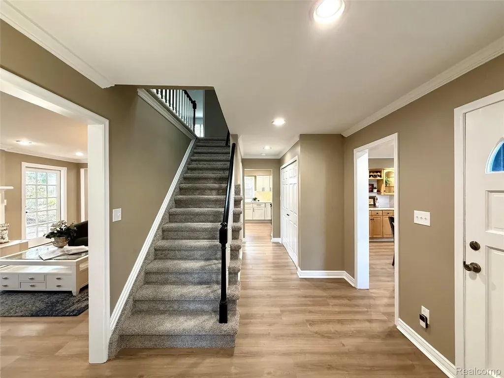 38552 Macintosh Court Clinton Charter Township MI 48036