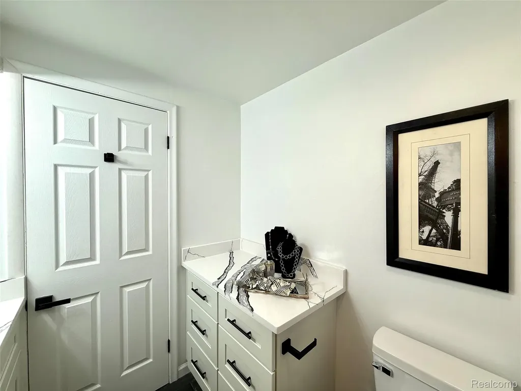 38552 Macintosh Court Clinton Charter Township MI 48036