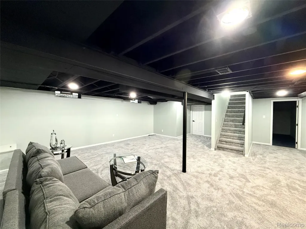 38552 Macintosh Court Clinton Charter Township MI 48036