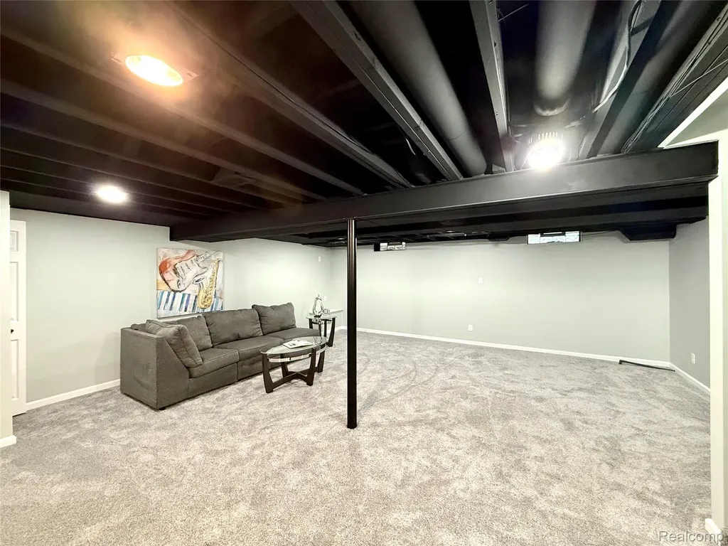 38552 Macintosh Court Clinton Charter Township MI 48036