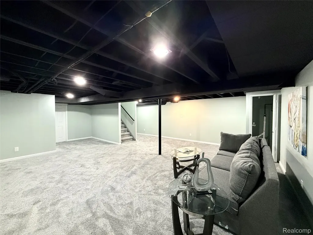 38552 Macintosh Court Clinton Charter Township MI 48036