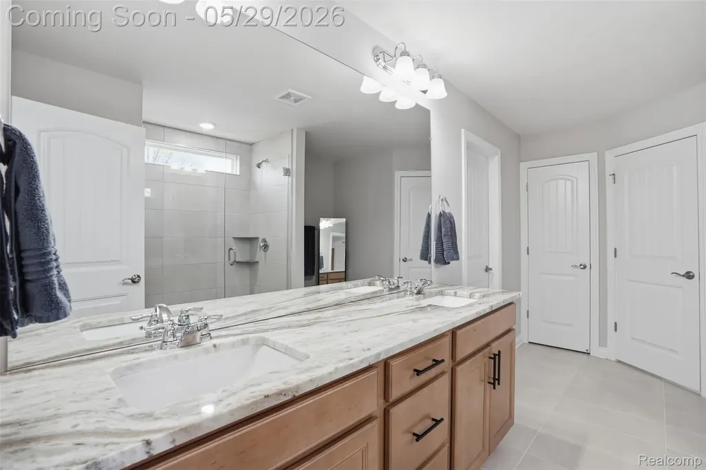 6111 Kingsley Court Independence Charter Township MI 48346