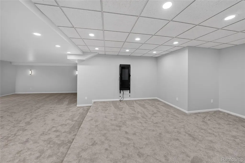 8180 N Ridge Road Canton Charter Township MI 48187