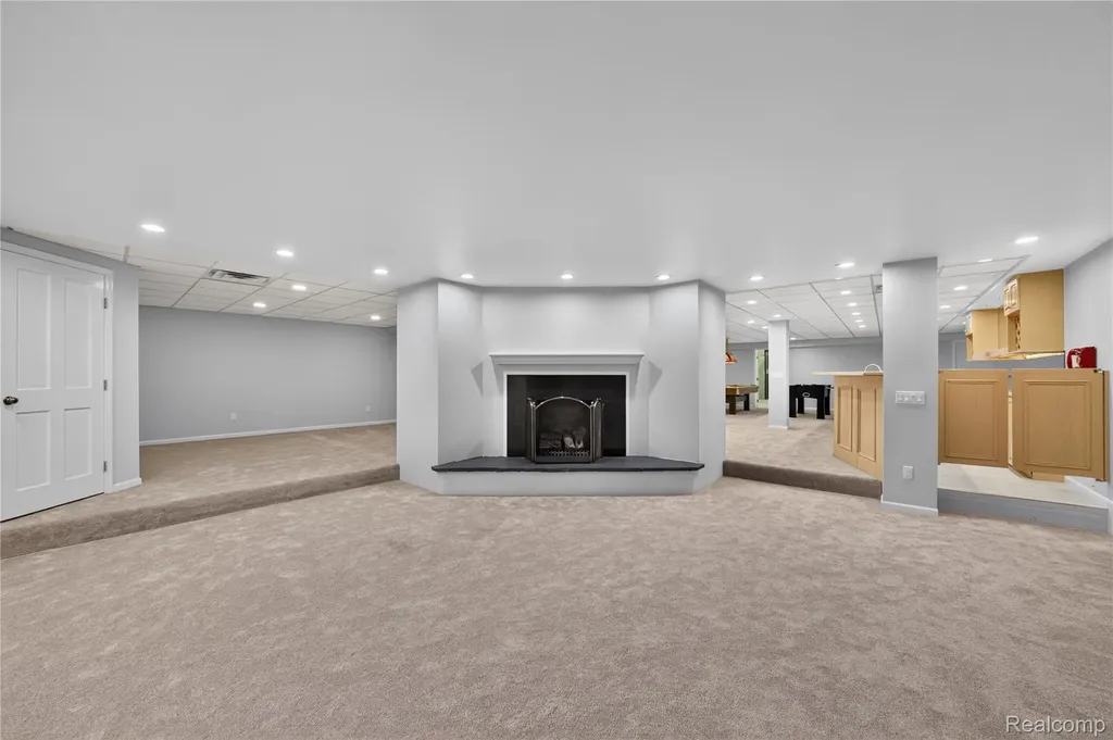 8180 N Ridge Road Canton Charter Township MI 48187