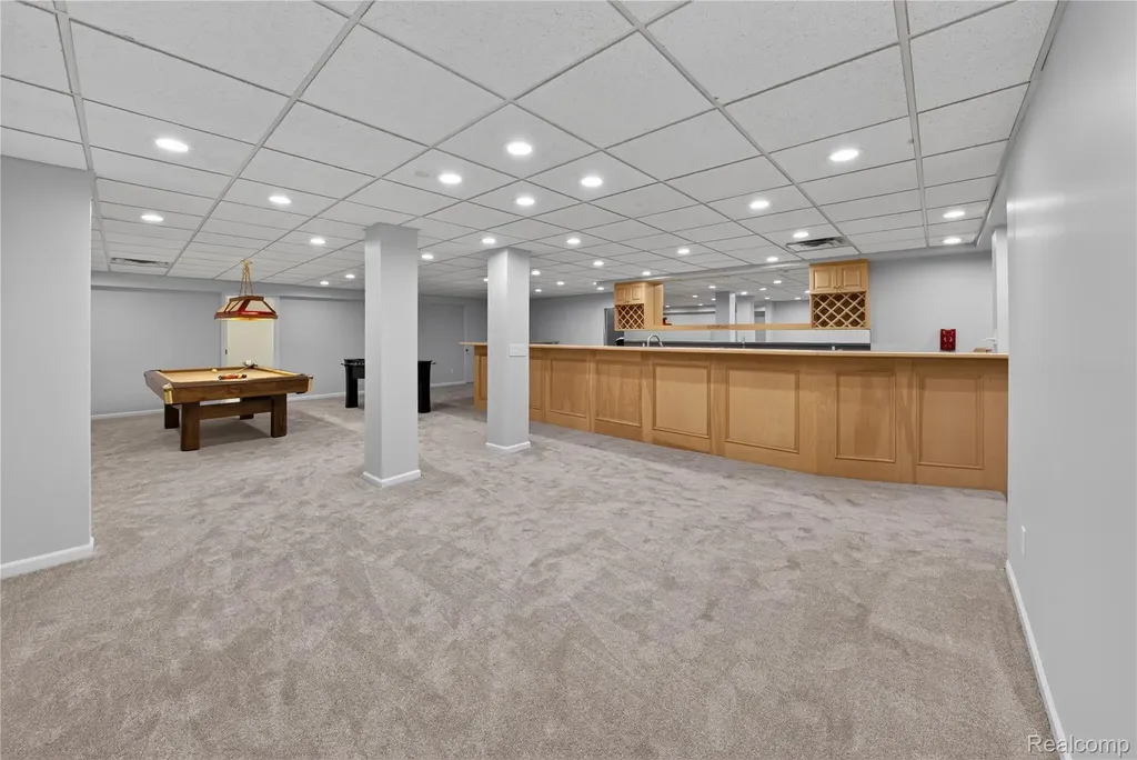 8180 N Ridge Road Canton Charter Township MI 48187