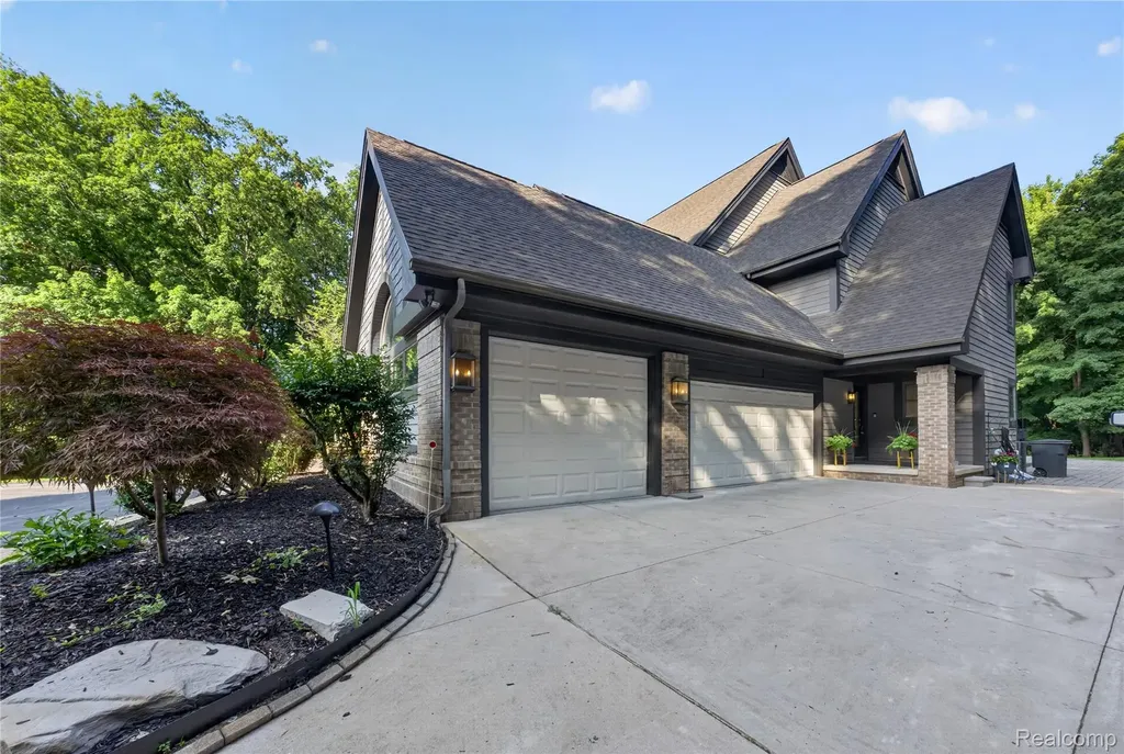 8180 N Ridge Road Canton Charter Township MI 48187