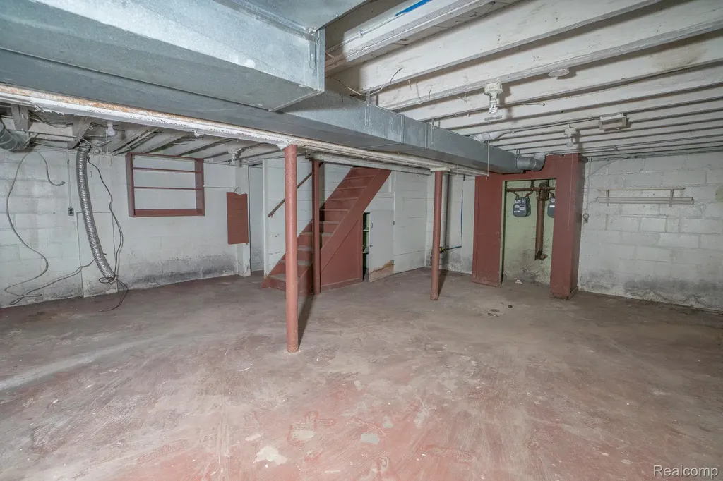 20475 San Juan Drive Detroit City MI 48221