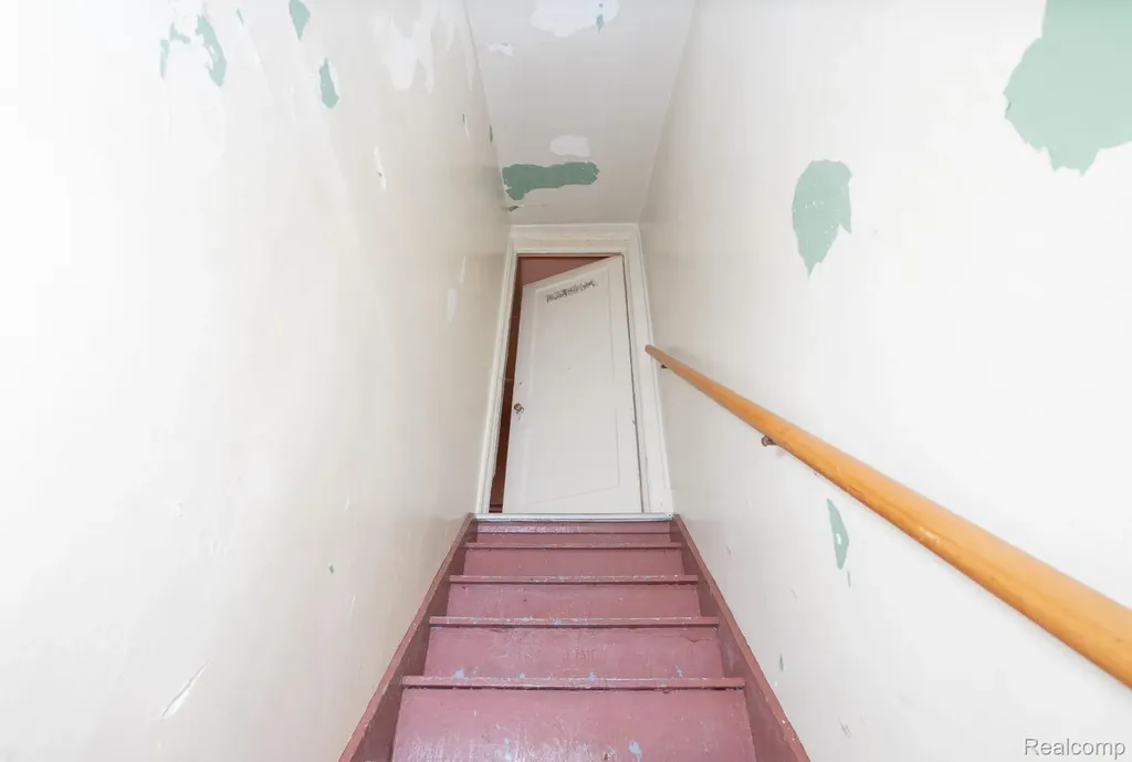 20475 San Juan Drive Detroit City MI 48221