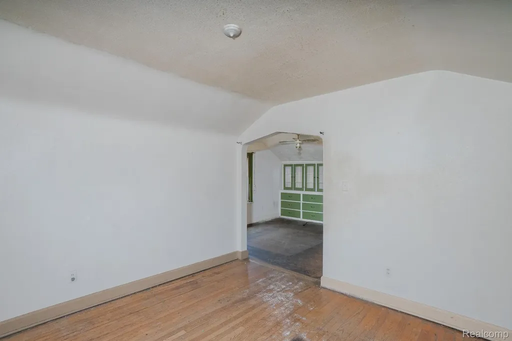 20475 San Juan Drive Detroit City MI 48221