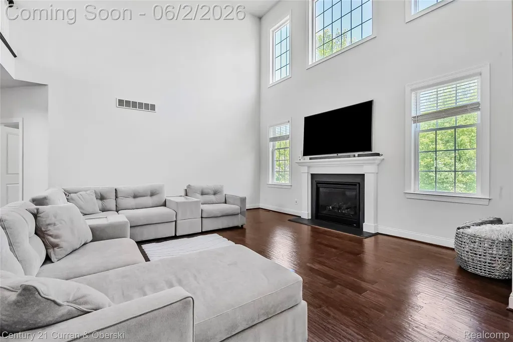 50560 Silverton Drive Canton Charter Township MI 48187