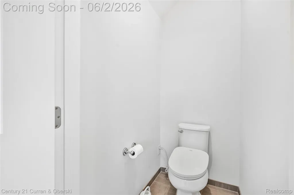 50560 Silverton Drive Canton Charter Township MI 48187