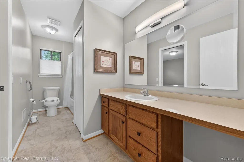 5988 Waldon Road Independence Charter Township MI 48346
