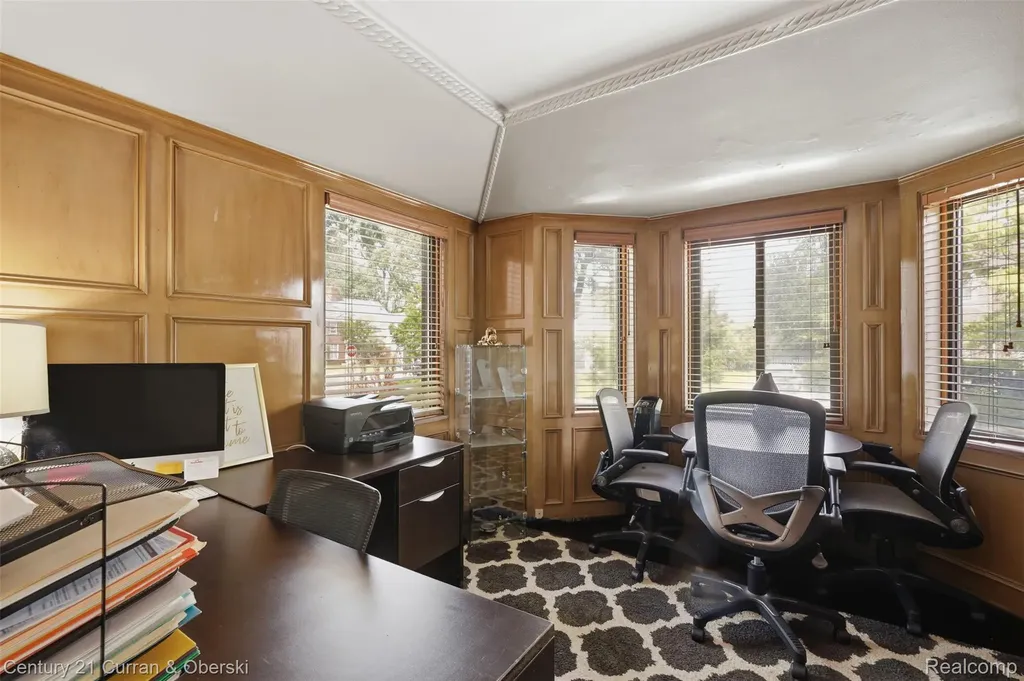 20096 Shrewsbury Road Detroit City MI 48221