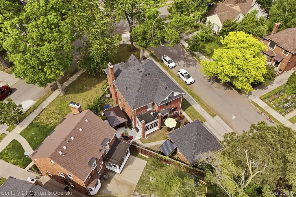 20096 Shrewsbury Road Detroit City MI 48221