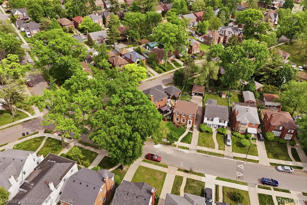 20096 Shrewsbury Road Detroit City MI 48221